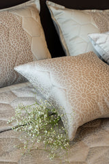 Zulus Pearl Bedspread