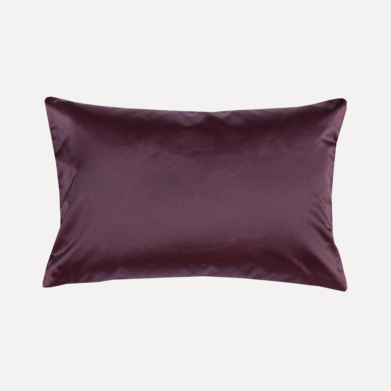 Cernobbio Cranberry Velvet Rectangular Cushion